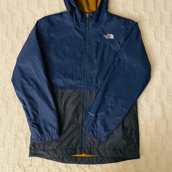 Winter jacket - Picture 3 of 6